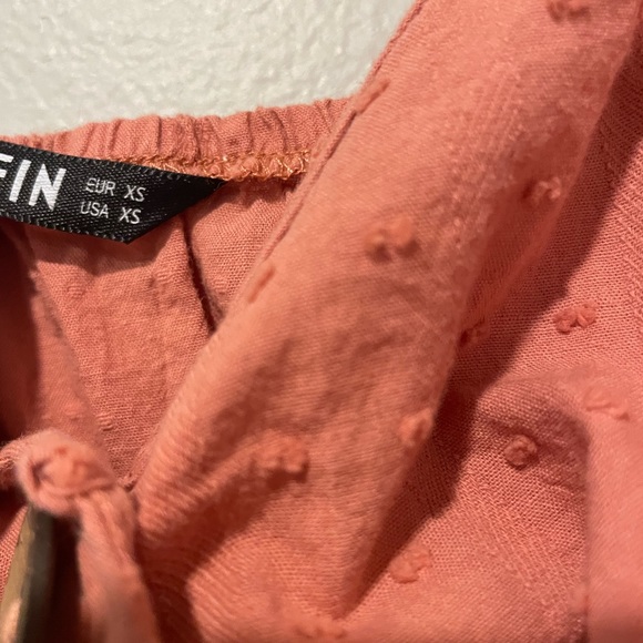 Coral Romper - Picture 2 of 2